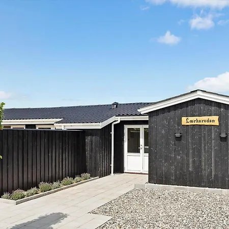 Ln2035-hjorring-strandklitvej-7 * Hjørring